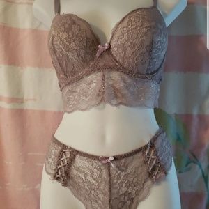 34D lingerie set